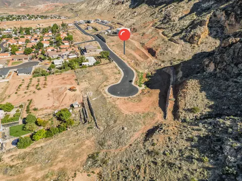 268 N 200 E, La Verkin, UT 84745
