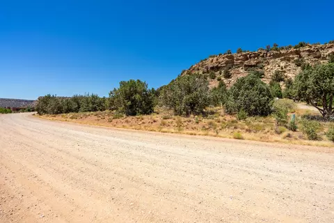 Null Foothill Dr, Apple Valley, UT 84737 photo 6