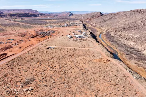 2162 S Turf Sod Rd, Hurricane, UT 84737
