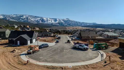 1905 S Oak Springs Cir, Cedar City, UT 84720