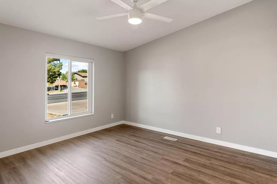 Other - 246 N 200 W, Hurricane, UT 84737 photo 2 of 10