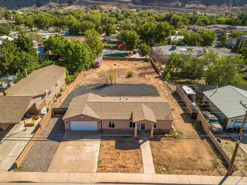 View/Area - 246 N 200 W, Hurricane, UT 84737 photo 1 of 10