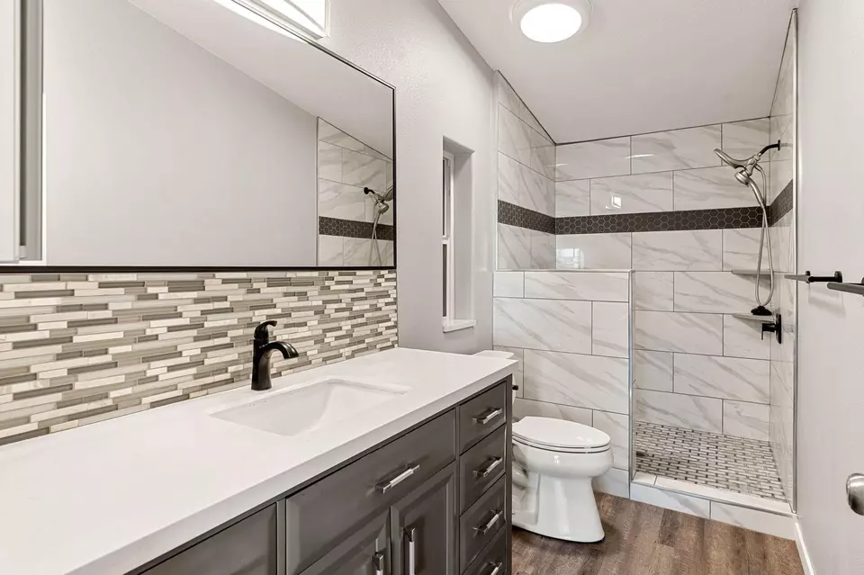 Bath - 246 N 200 W, Hurricane, UT 84737 photo 2 of 2