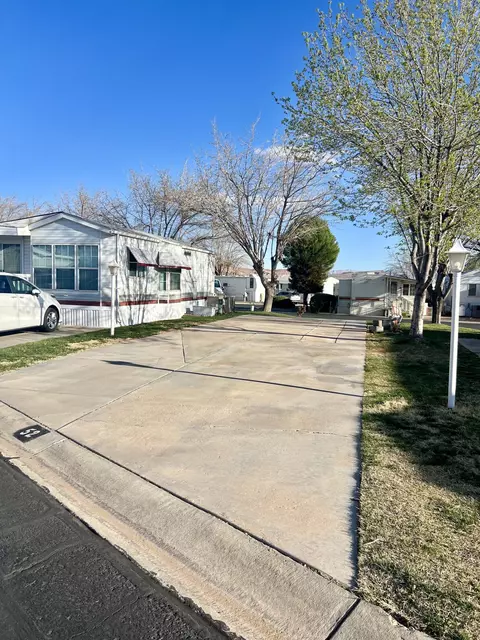 150 N 3050 E, Saint George, UT 84790 photo 2