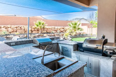 1166 E Colt Ave, Washington, UT 84780 photo 46