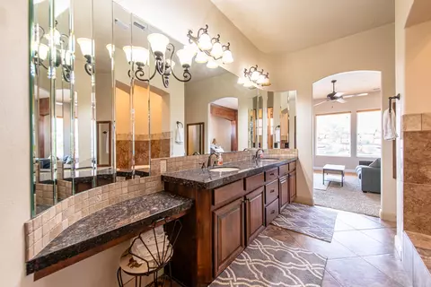 1166 E Colt Ave, Washington, UT 84780 photo 23