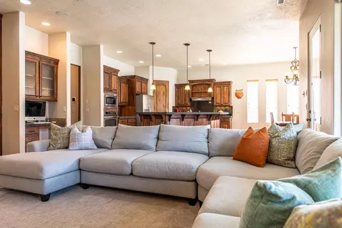 1166 E Colt Ave, Washington, UT 84780 photo 15