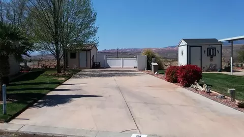 74 Cinder St, Hurricane, UT 84737