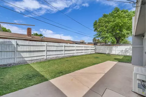 239 E 700 S, Saint George, UT 84770 photo 13