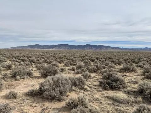 W1/2ne1/4se1/4 Sec26, Beryl, UT 84714