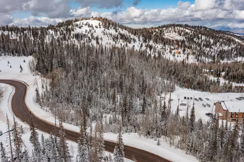W Hunter Ridge Dr, Brian Head, UT 84719 photo 27