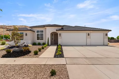 454 E Old Stone, Washington, UT 84780