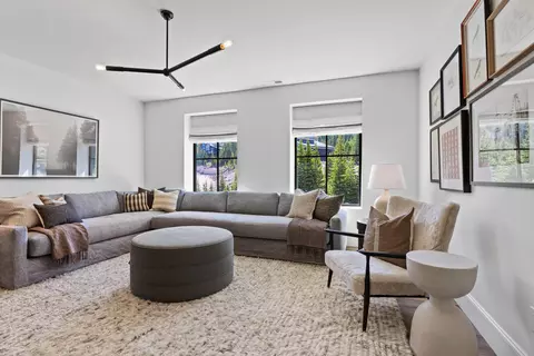 Living - 926 E Autumn Dr, Brian Head, UT 84719 photo 4 of 5