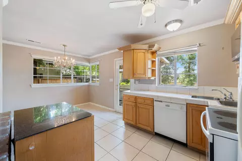 78 E 300 S, Saint George, UT 84770 photo 11