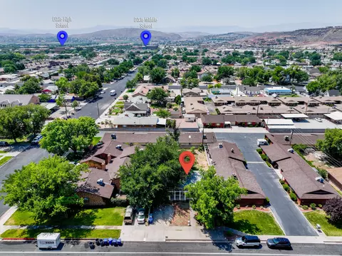 78 E 300 S, Saint George, UT 84770 photo 3