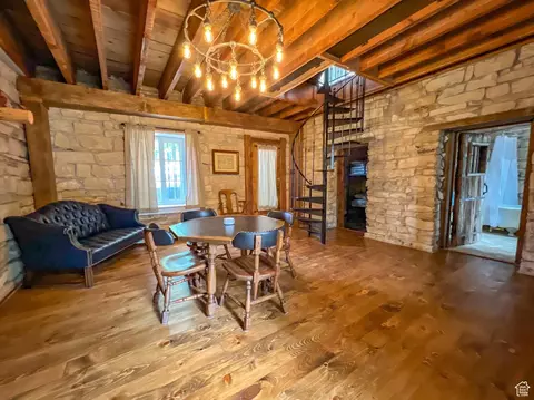 38 E Center St, Ephraim, UT 84627 photo 4