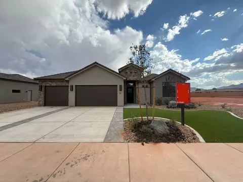 37 W Serenity Cir, Ivins, UT 84738