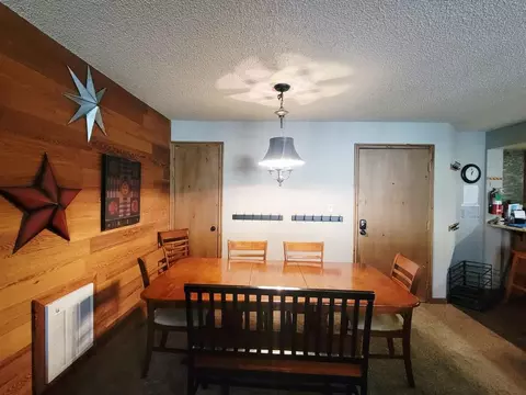 Dining - 407 S Vasels Rd # 17, Brian Head, UT 84719 photo 2 of 3