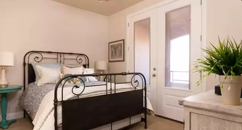 Bedroom - 2063 N Coral Ridge Dr, Washington, UT 84780 photo 4 of 5