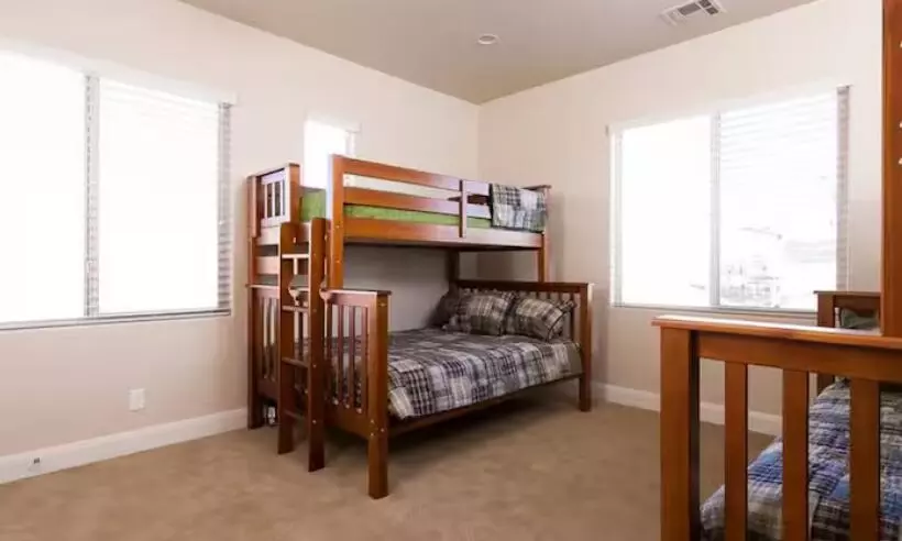 Bedroom - 2063 N Coral Ridge Dr, Washington, UT 84780 photo 5 of 5