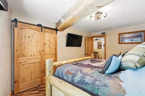 Bedroom - 117 E Steam Engine Dr #8A, Brian Head, UT 84719 photo 1 of 3