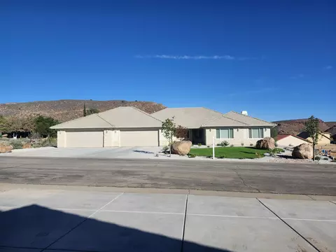 230 Boulder Way, Leeds, UT 84746