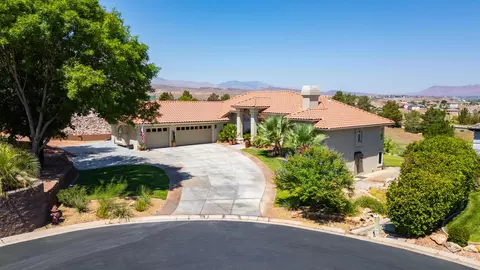 2244 Putters Cir, Saint George, UT 84770