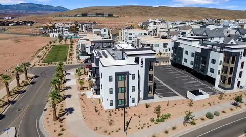 961 W Akoya Pearl St #202, Saint George, UT 84790