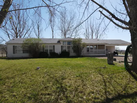 585 S Center St, Escalante, UT 84726
