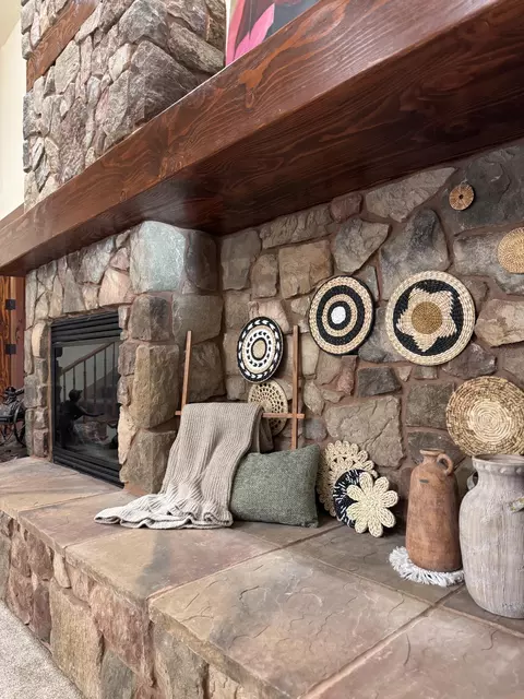 Living - 1109 E 400 S, New Harmony, UT 84757 photo 1 of 2