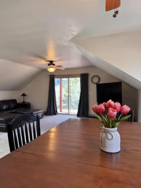Dining - 1109 E 400 S, New Harmony, UT 84757 photo 2 of 2