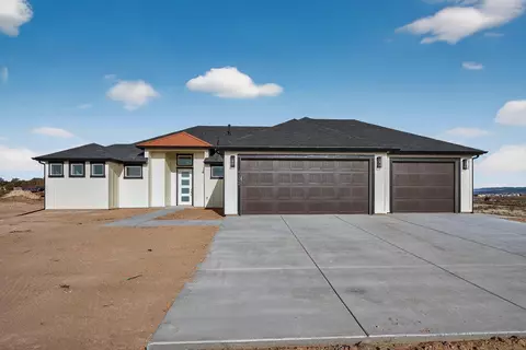4192 W Midvalley Rd, Cedar City, UT 84721
