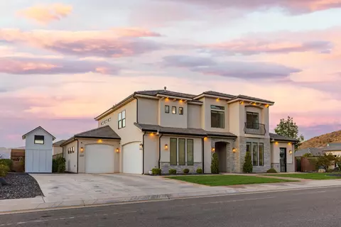 Exterior - 3397 E Maple Mountain Dr, Saint George, UT 84790 photo 2 of 6
