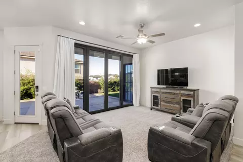 Living - 3397 E Maple Mountain Dr, Saint George, UT 84790 photo 1 of 3