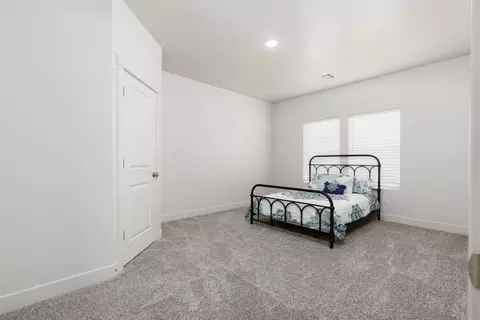 Bedroom - 3397 E Maple Mountain Dr, Saint George, UT 84790 photo 5 of 5