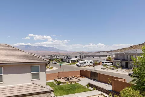 View/Area - 3397 E Maple Mountain Dr, Saint George, UT 84790 photo 1 of 4