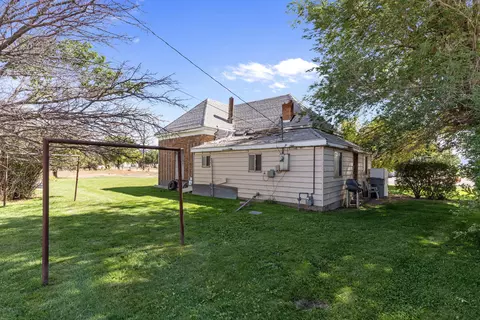 Exterior - 482 W 100 N, Beaver, UT 84713 photo 6 of 10