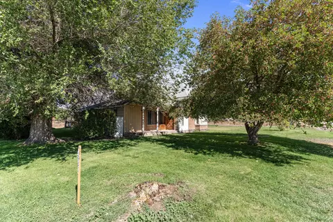 Exterior - 482 W 100 N, Beaver, UT 84713 photo 7 of 10