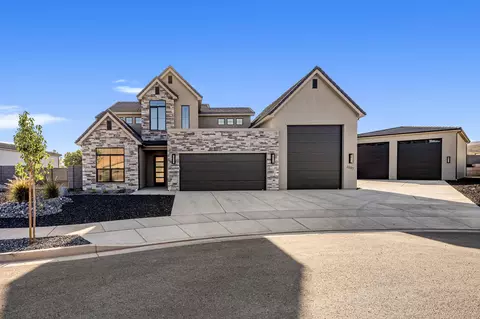 1007 S Quick Draw Dr, Washington, UT 84780