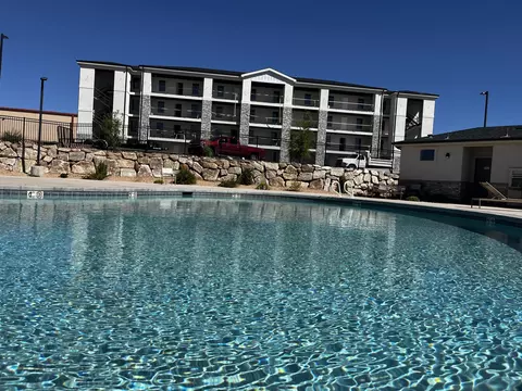 228 N Lone Rock # 102, Hurricane, UT 84737