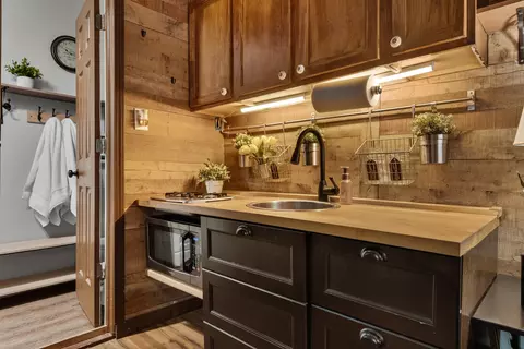 Kitchen - 443 N Tranquility Dr, Virgin, UT 84779 photo 2 of 2