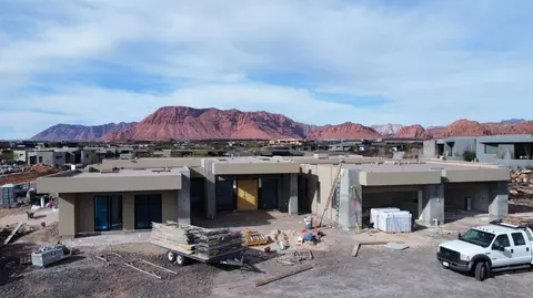 2832 W Shoshoni Trl, Saint George, UT 84770