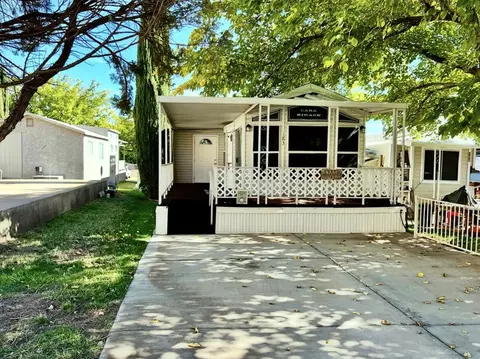 1150 W Red Hills Pkwy # 183, Washington, UT 84780