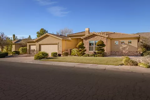 319 N Lost Creek Dr, Saint George, UT 84770
