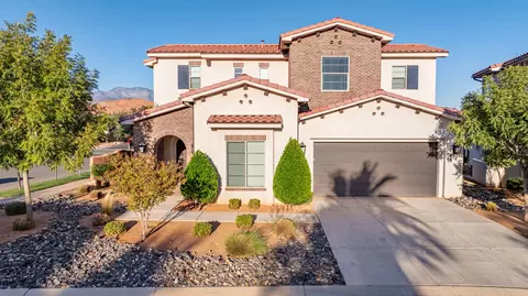 3780 W Arcadia Dr #27, Santa Clara, UT 84765