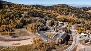223 Hunter Ridge Rd # B303, Brian Head, UT 84719