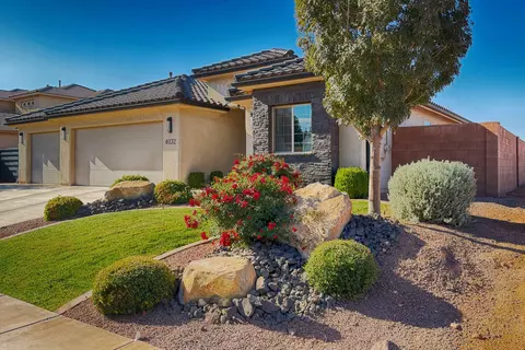 4032 S 890 E, Washington, UT 84780