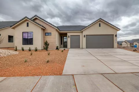 973 W Davis Ave, Toquerville, UT 84774