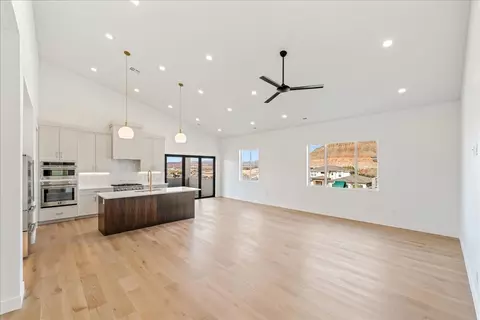 Living - 1491 E Centaurus Way, Washington, UT 84780 photo 1 of 11