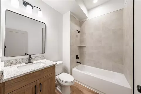 Bath - 1491 E Centaurus Way, Washington, UT 84780 photo 6 of 6